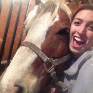 Meet your Posher, Ally